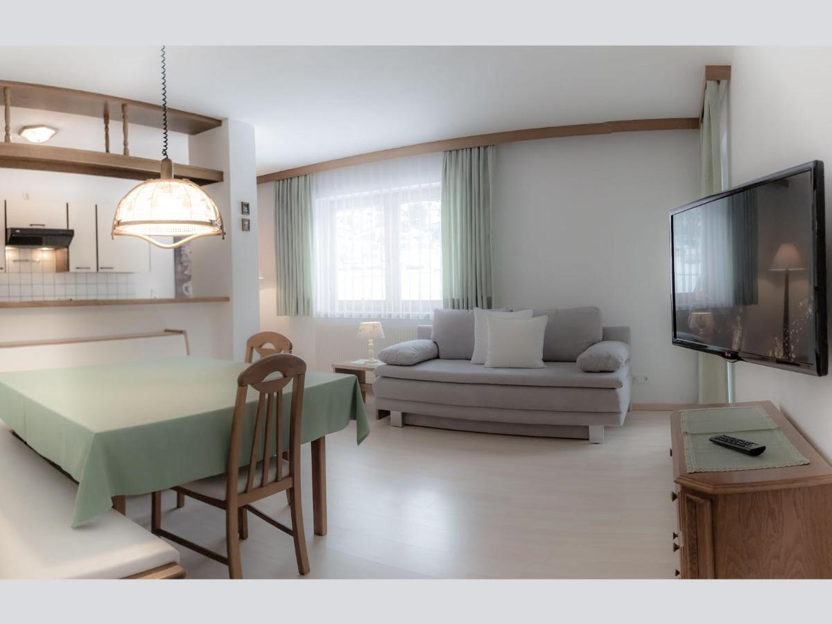 Alpenblick Appartements เนาดาส ภายนอก รูปภาพ